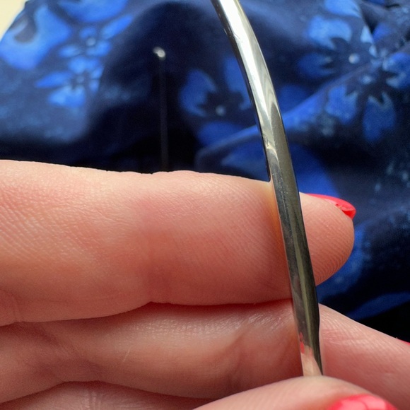 Polished Sterling Silver Simple Slip-On Choker Collar Necklace - Picture 3 of 8